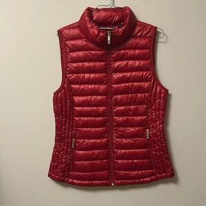 Tommy Hilfiger puffer vest zip pockets/front dark pink size M new withou…